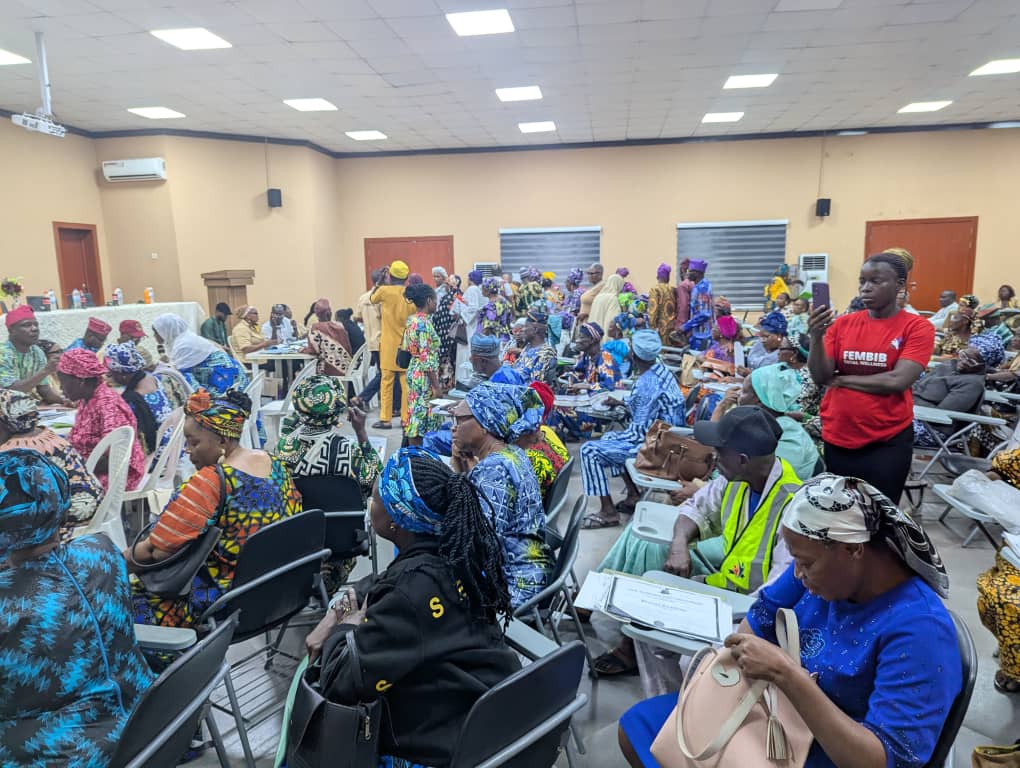 Large audience at sanitation and hygiene enlightenment programme.